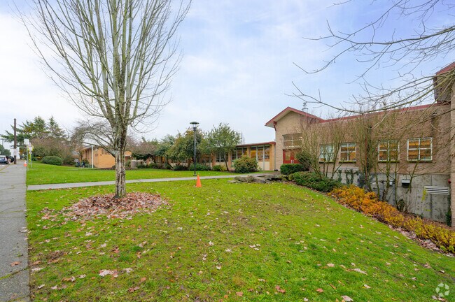 Graham Hill Elementary School.