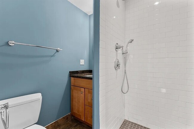 11 Woodlawn St unit 1, Jamaica Plain, MA 02130 - photo 7