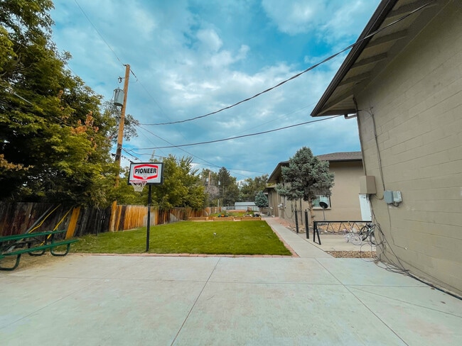 Barcelona, Lakewood, CO 80214 - photo 7