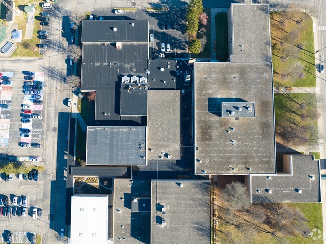 The Harrison School District welcomes all students.