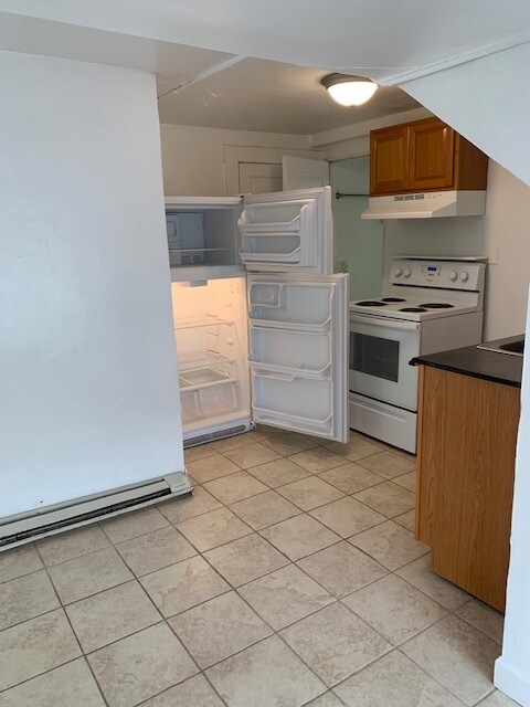 86 W State St unit B, Athens, OH 45701 - photo 7