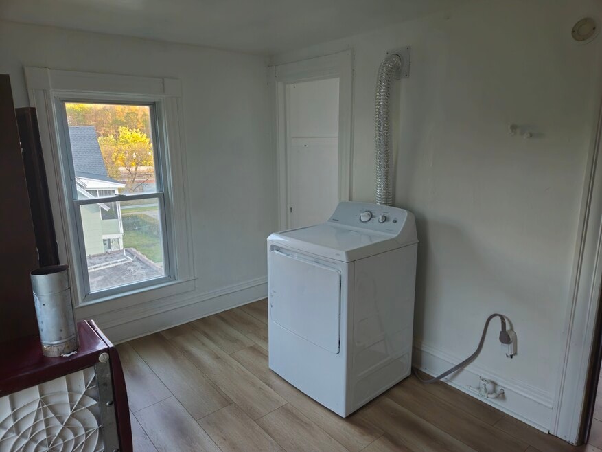 912 E 2nd St, Jamestown, NY 14701 - photo 1