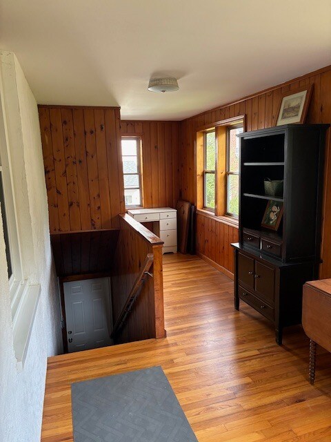 816 Mill Plain Rd unit Nice Fairfield apart, Fairfield, CT 06824 - photo 4