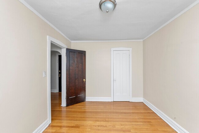 1717 W North Shore Ave unit 1A, Chicago, IL 60626 - photo 6