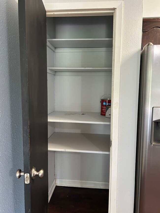 1000 Ranchero Rd unit D, Kerrville, TX 78028 - photo 7