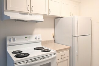 951 E 77th St, Richfield, MN 55423