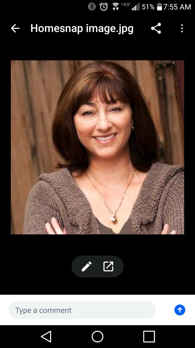 Agent Photo