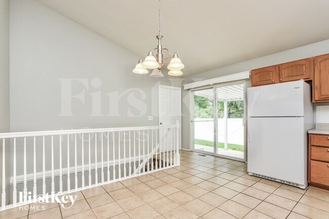 7401 Cinnamon Teal Dr, O Fallon, MO 63368 - photo 5