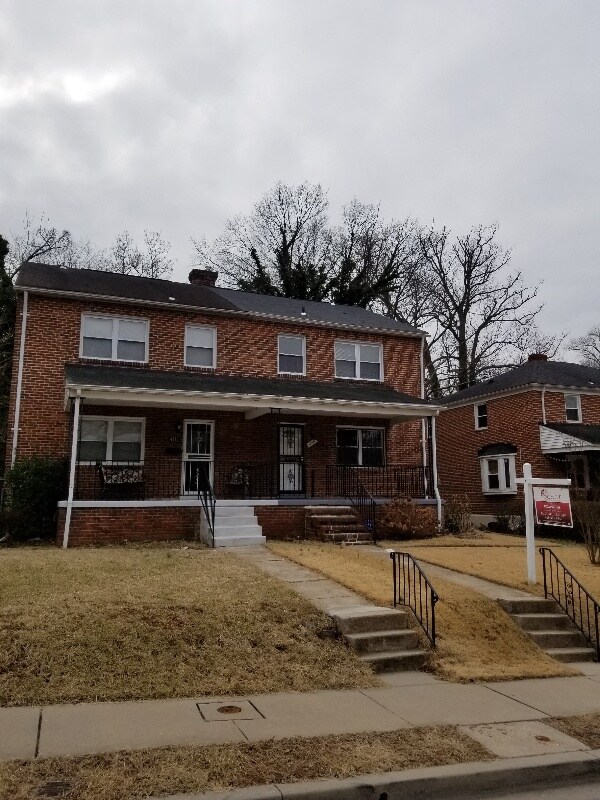 4015 Duvall Ave, Baltimore, MD 21216