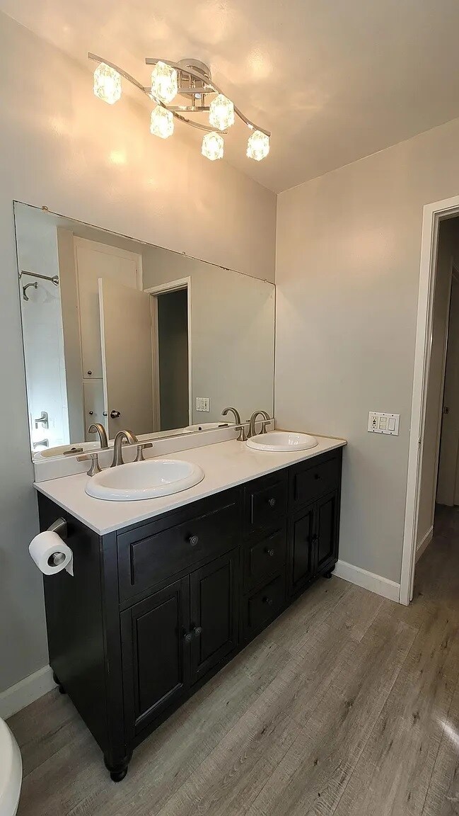 2311 Carnegie Ln Unit 1, Redondo Beach, CA 90278