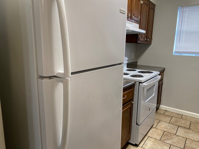 289 Greenfield Dr, Jackson, TN 38305 - photo 3