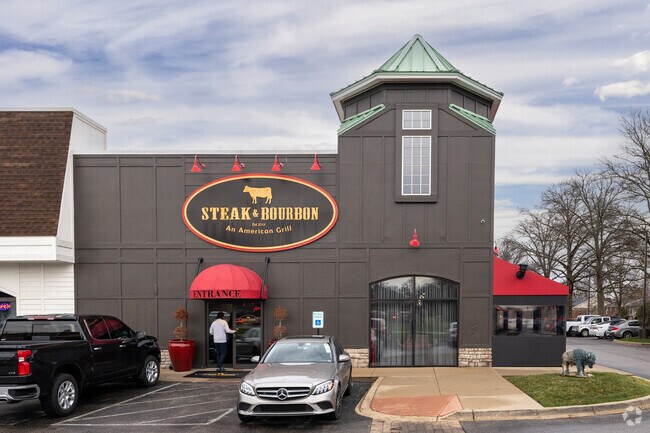 Steak and Bourbon is one of two signature restaurants in Graymoor-Devondale.