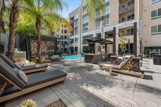 435 W Los Feliz Rd, Glendale, CA 91204