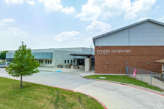 Ponder Elementary School has 773 students in grades PK through K-5 and earns a grade of B on Niche.