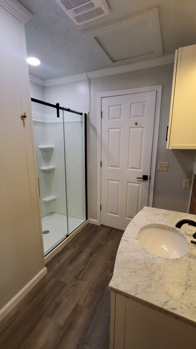 2412 Jacqueline Cir unit Efficiency Apartment, Moultrie, GA 31768 - photo 6