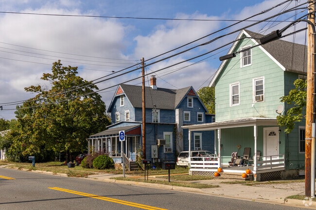 Rows of historic homes sit close to sidewalks in Downe Township’s residential core.