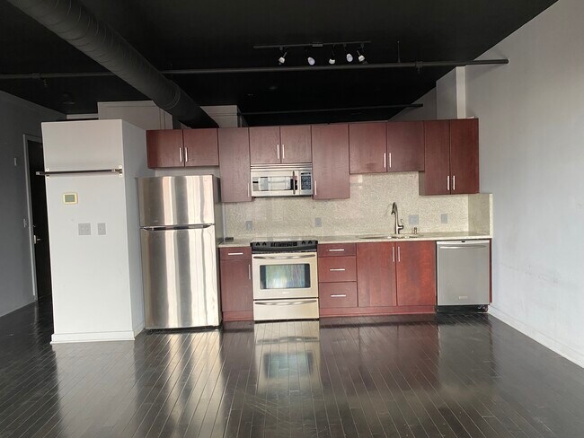 139 E Main St unit 202, Columbus, OH 43215 - photo 5