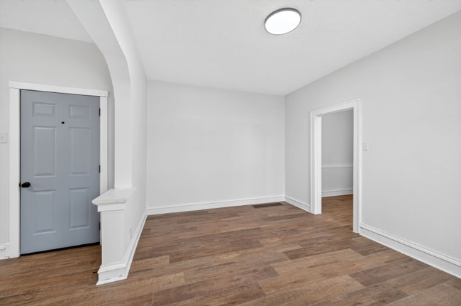 5803 S Kings Highway Blvd unit 1N, St. Louis, MO 63109 - photo 3