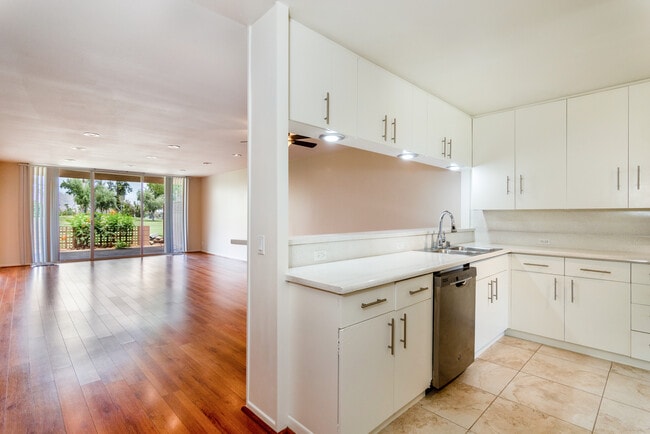 Canyon Villas Place, Palm Springs, CA 92264 - photo 4