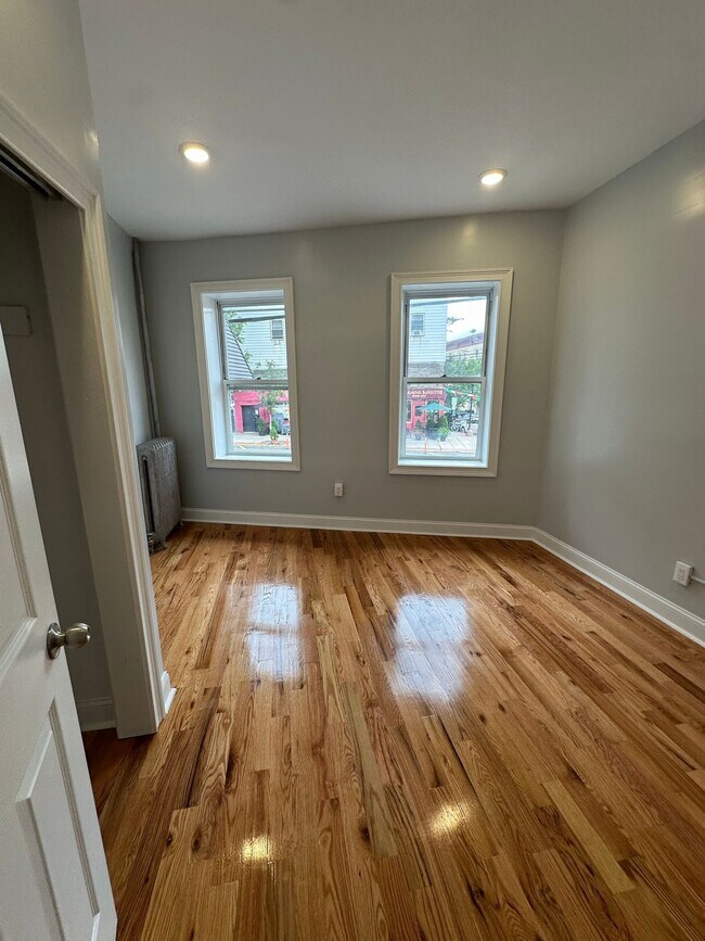 4614 Park Ave Apartments, Weehawken, NJ 07086 - photo 3