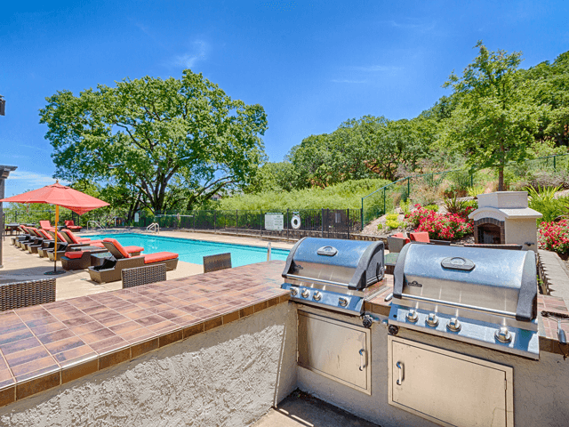 Crooked Oak at Loma Verde Preserve Apartment Homes, Novato, CA 94949 - photo 3