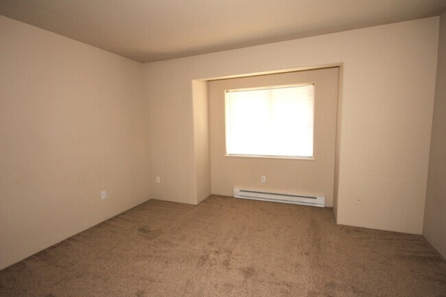 144 3rd St W, Whitefish, MT 59937 - photo 4