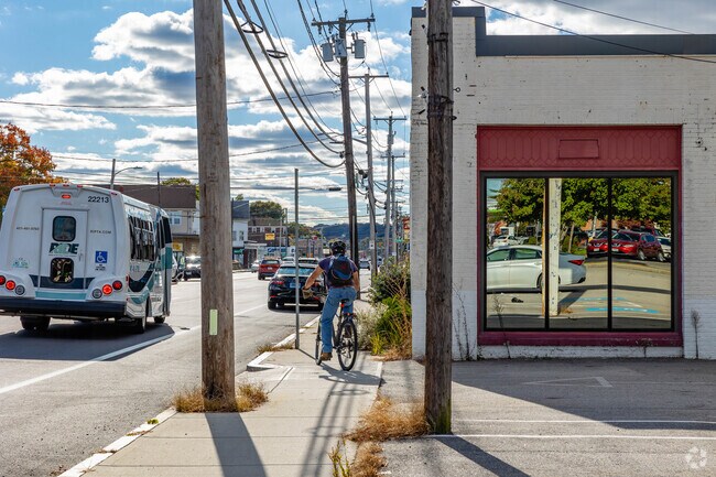 Residents can bike around the area in Forest Hills but don't have a dedicated bike lane.