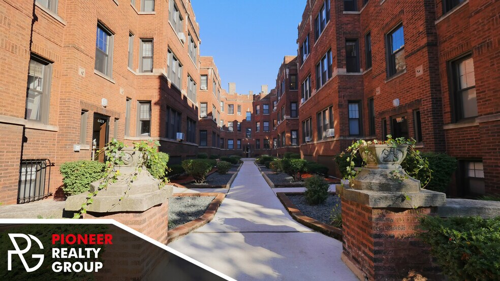 4409 N Wolcott Ave unit 4413-B3, Chicago, IL 60640 - photo 1