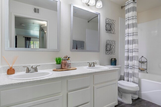 Lakeview at the Bay, Tempe, AZ 85283 - photo 6