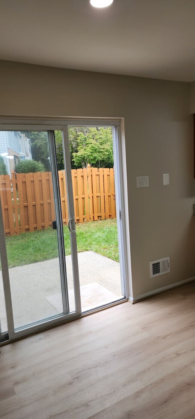 5842 Holly Hock Place, Frederick, MD 21703 - photo 7