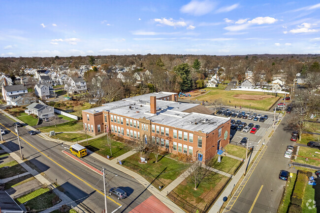 Wilcoxson Elementary School is conveniently located on Wilcoxson Avenue in Stratford.