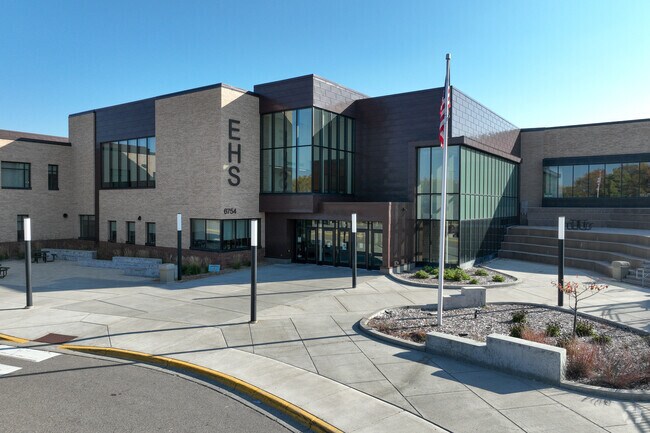 Edina Senior High educates kids from Prospect Knolls and is ranked fifth within Minnesota.