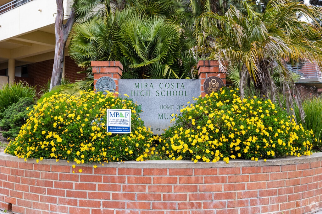 The entrance sign to Mira Costa High School in Manhattan Beach, CA.