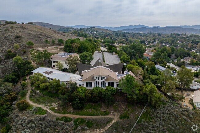 St. Patrick's Episcopal Day School is a private school.