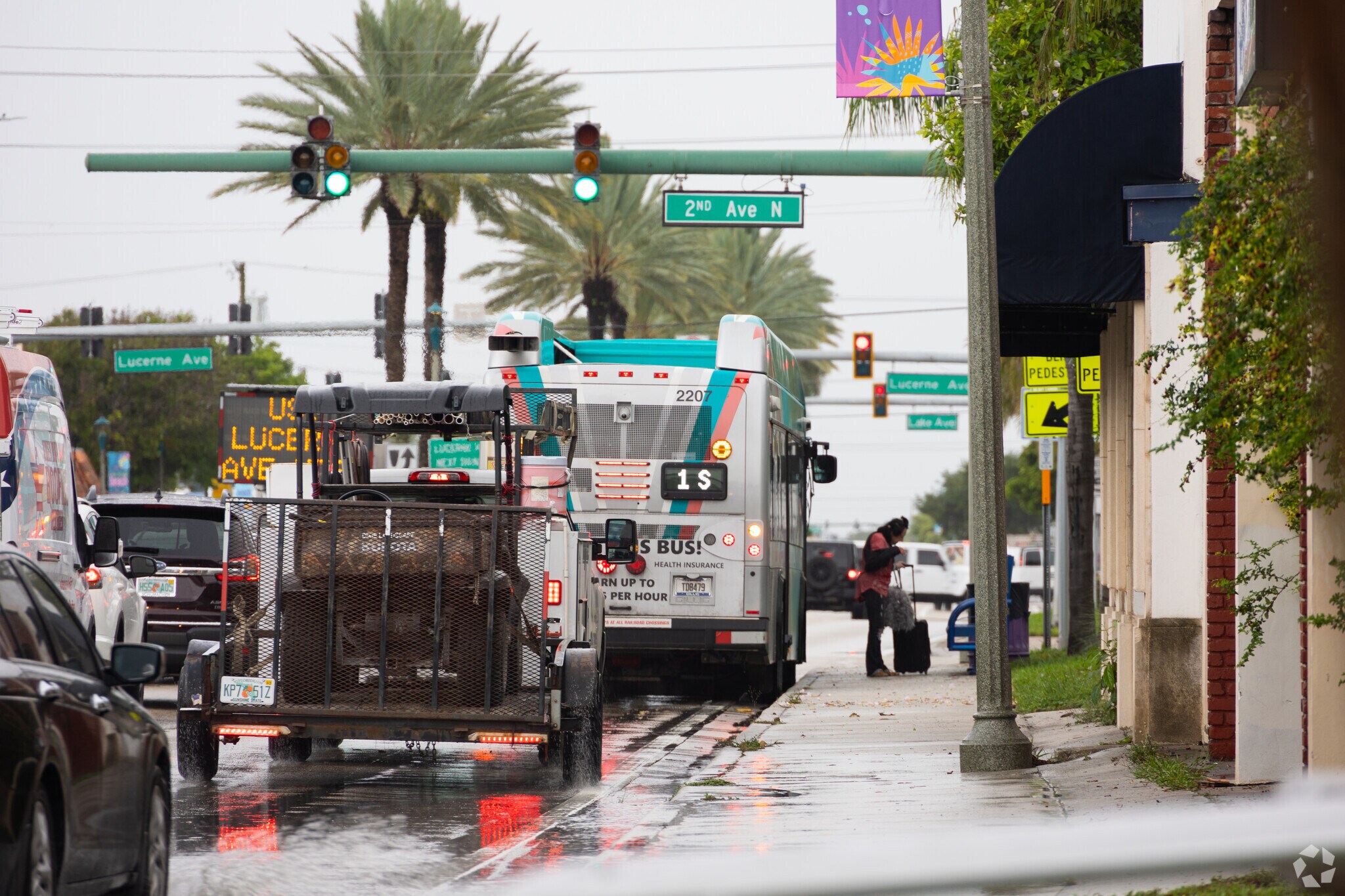 Bus services are frequent in Eden Place alongside South Dixie Highway.