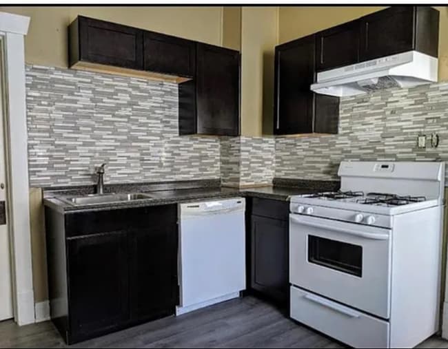 2716 N 48th St, Omaha, NE 68104 - photo 4