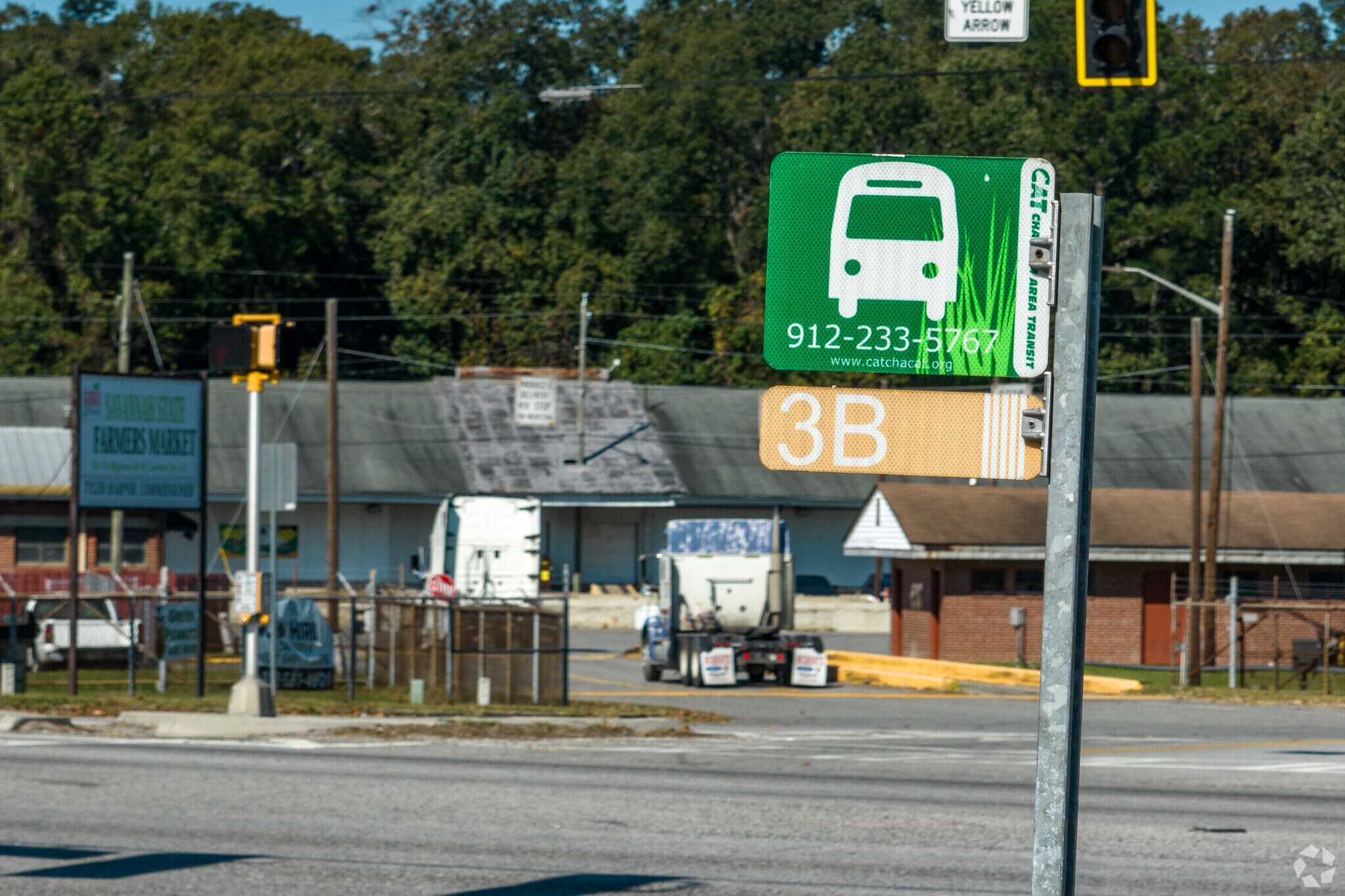 Many Chatham Area Transit bus stops are conveniently placed around Woodville.