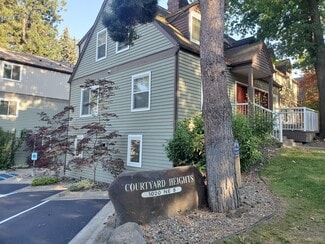 1020 NE B St, Pullman, WA 99163