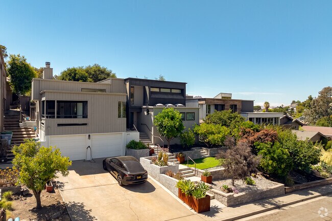 The luxurious homes in Johnson offer everything your family could want.