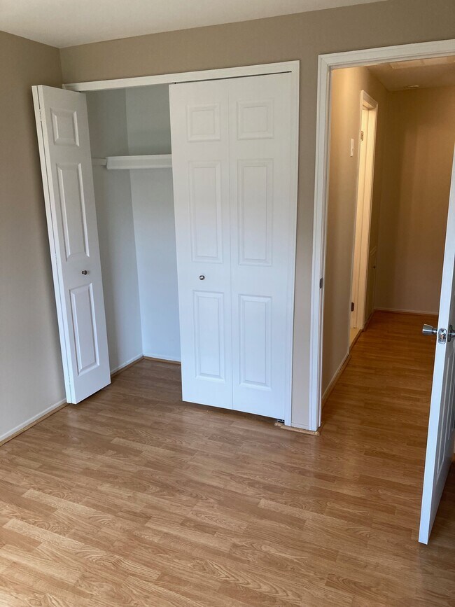 35213 Taffy Dr unit Condo on 15 MileVan, Sterling Heights, MI 48312 - photo 7