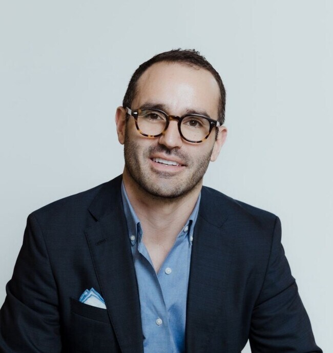 Octavio Javier Singlaterry