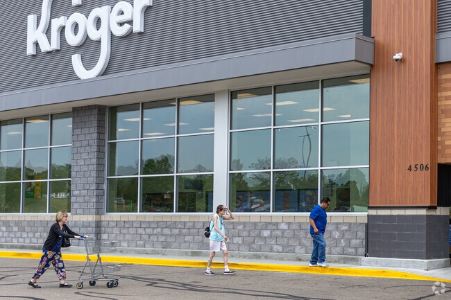 Residents of Kittyhawk can grab all their groceries from Kroger in the adjacent neighborhood.