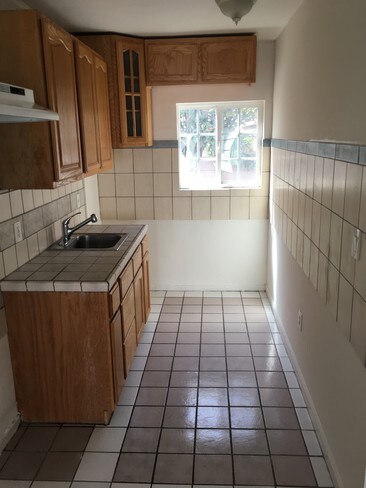 1117 E California Ave unit B, Glendale, CA 91206 - photo 6