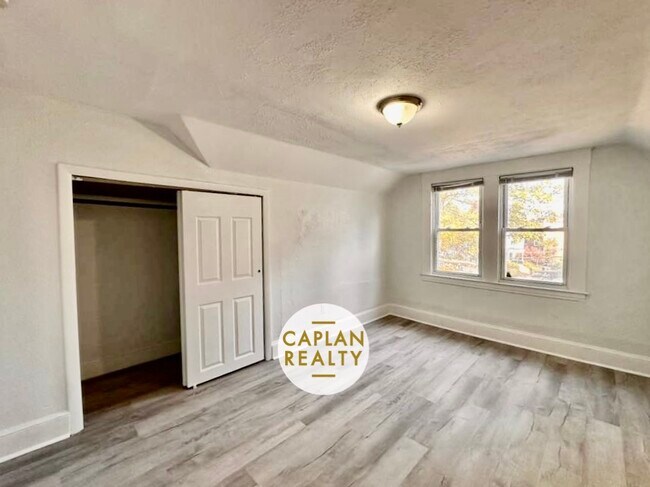 2 Derby Ave unit 3, New Haven, CT 06511 - photo 6