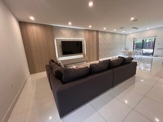 10431 NW 82nd St Unit 1, Doral, FL 33178