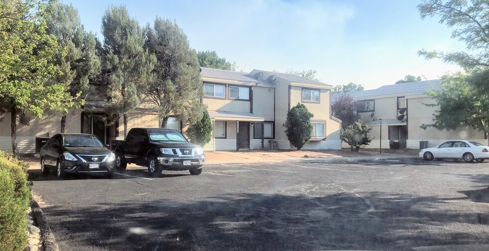 1125 Grandview St unit 6C, Page, AZ 86040 - photo 1