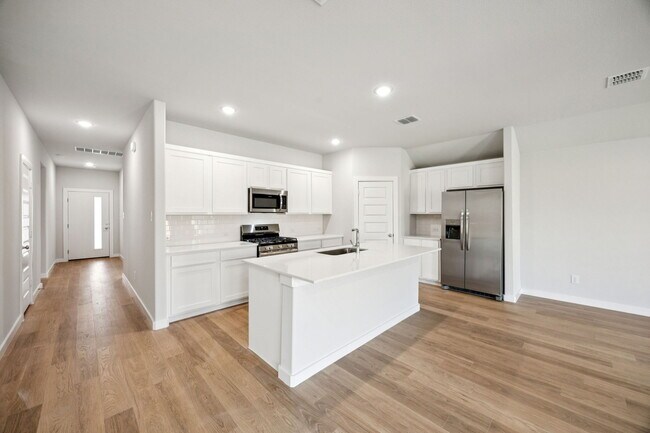 101 Community Dr unit 36562398, Lavon, TX 75166 - photo 6