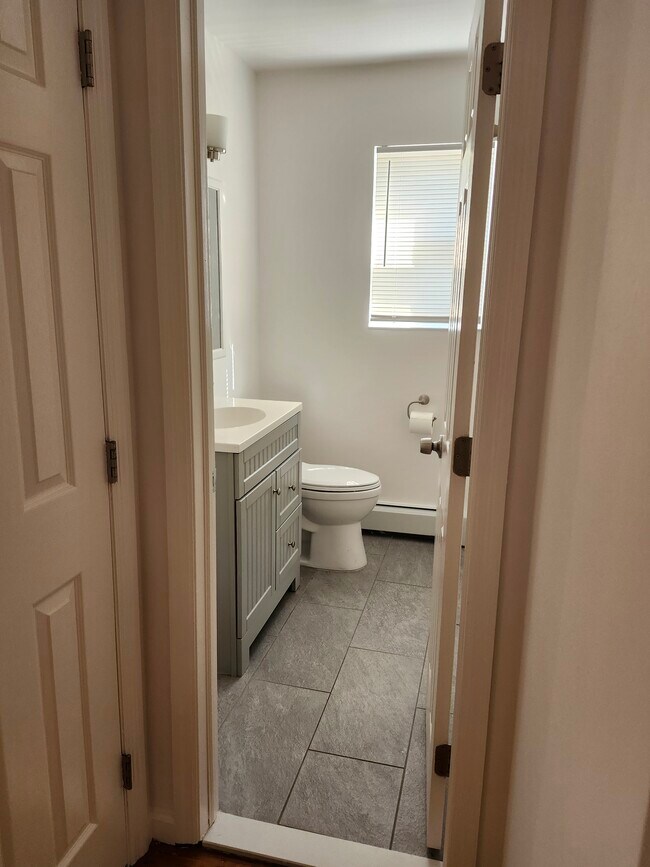 2467 unit 31-5A, Morris Plains, NJ 07950 - photo 6