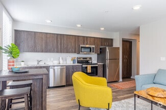 13414 NE 23rd Ave, Vancouver, WA 98686