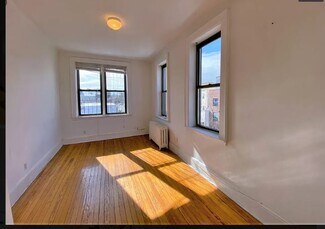 790 Metropolitan Ave Unit 3R, Brooklyn, NY 11211